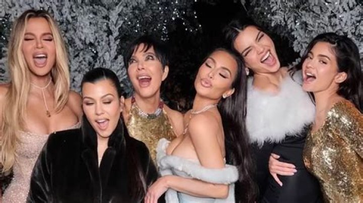 Kardashian Holiday Cards: A Festive Celebration with a Touch of Glamour